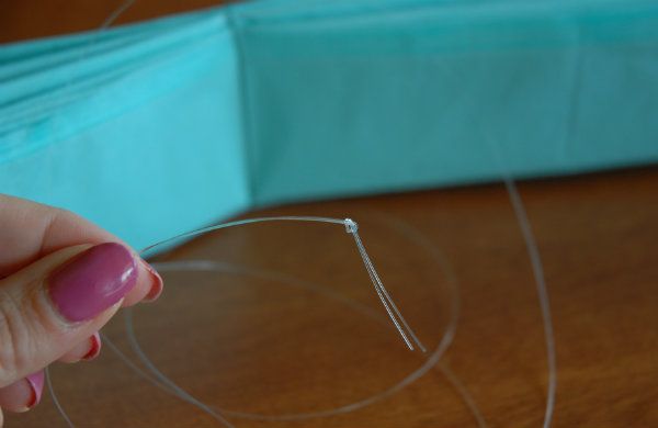 Tissue Pom knot