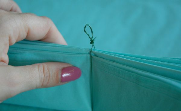 Tissue pom loop