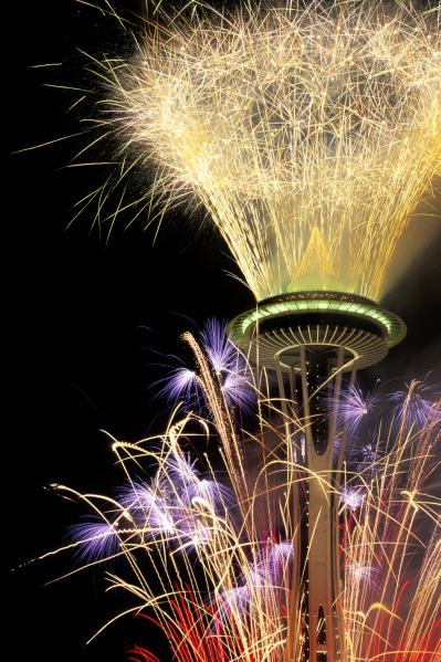 seattle-space-needle-fireworks.png