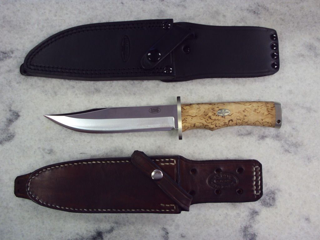 Review SavageMade sheaths Arms Locker