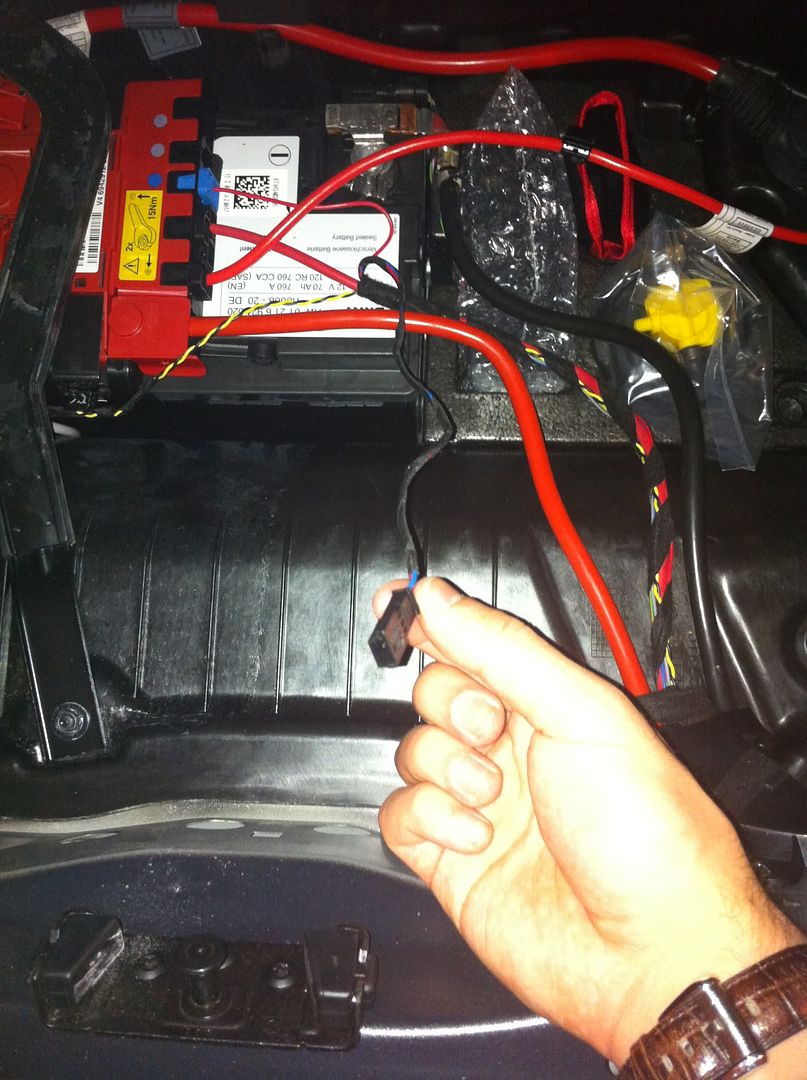 Bmw E90 Battery Wiring Loose Wires from i51.photobucket.com