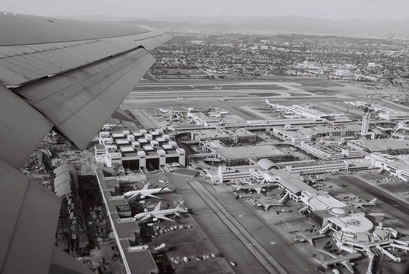 landing in NYC, ilford xp2, nikon f3hp, 12fv