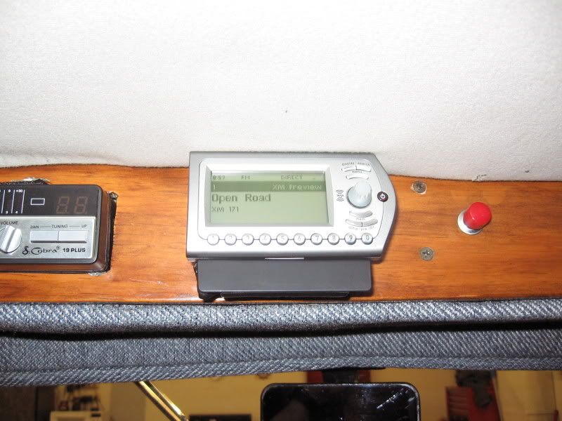 http://i51.photobucket.com/albums/f367/offroadzj/Installations/20060427_0338.jpg