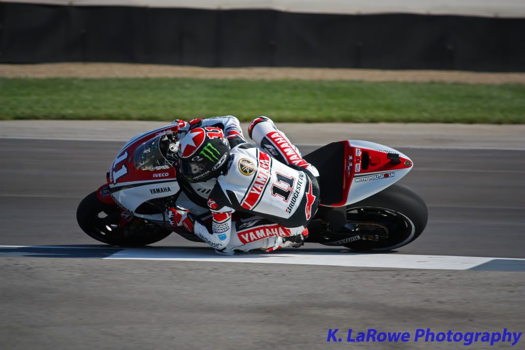 http://i51.photobucket.com/albums/f367/offroadzj/MotoGP%20Indy%202011/20110828_125.jpg