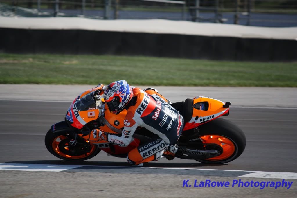 http://i51.photobucket.com/albums/f367/offroadzj/MotoGP%20Indy%202011/20110828_80.jpg