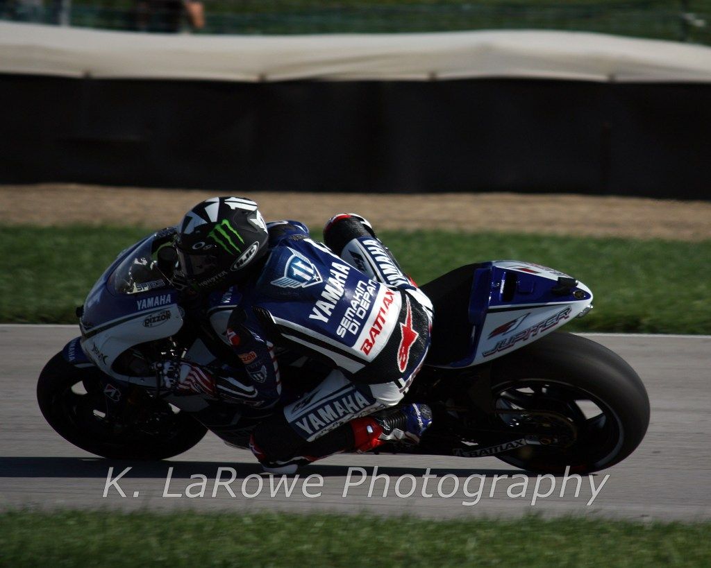 http://i51.photobucket.com/albums/f367/offroadzj/MotoGP%20Indy%202012/038.jpg