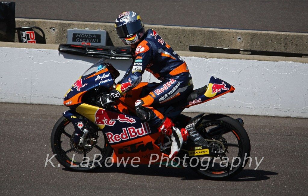 http://i51.photobucket.com/albums/f367/offroadzj/MotoGP%20Indy%202012/288.jpg