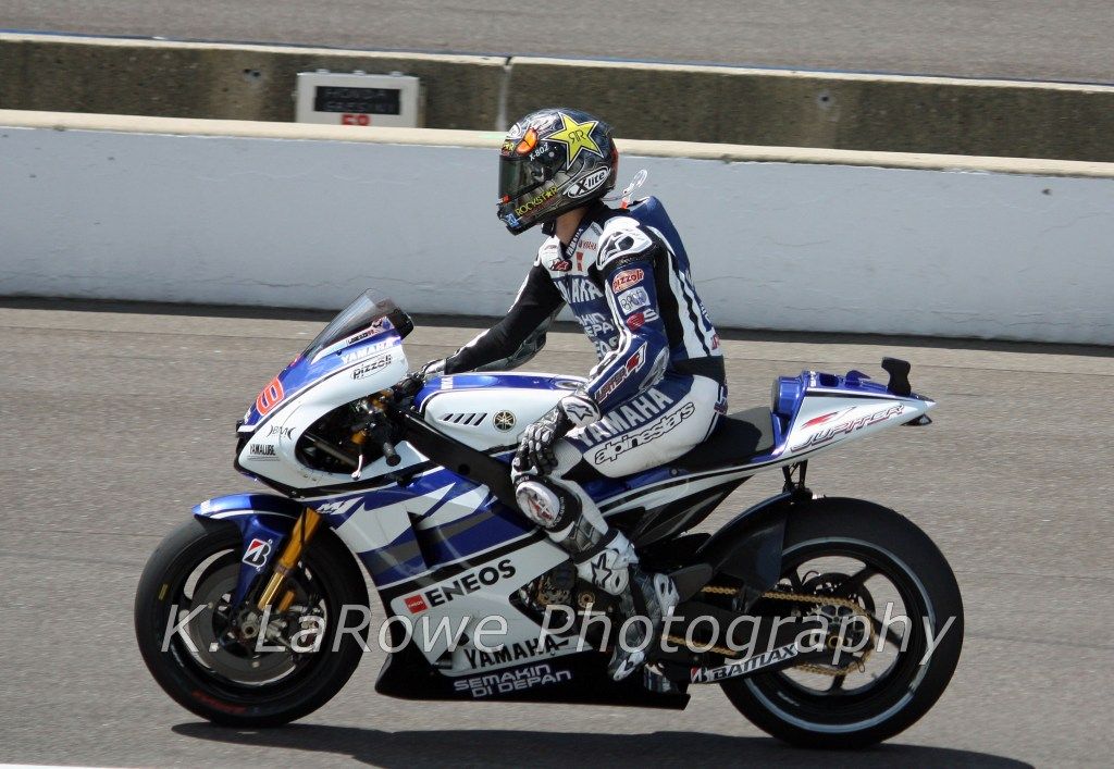 http://i51.photobucket.com/albums/f367/offroadzj/MotoGP%20Indy%202012/672.jpg