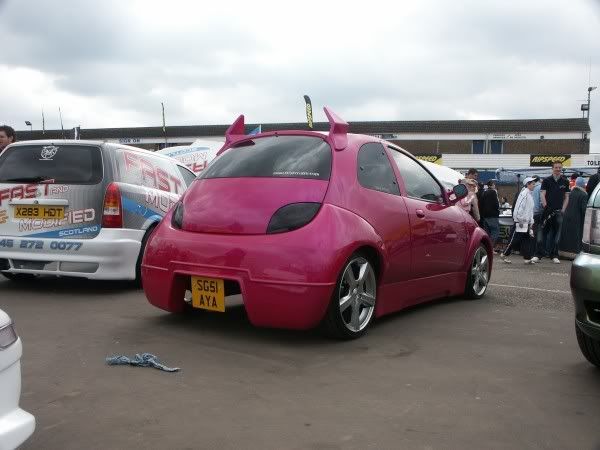is that a ka then they're cute cars nothing wrong ridiculous with em
