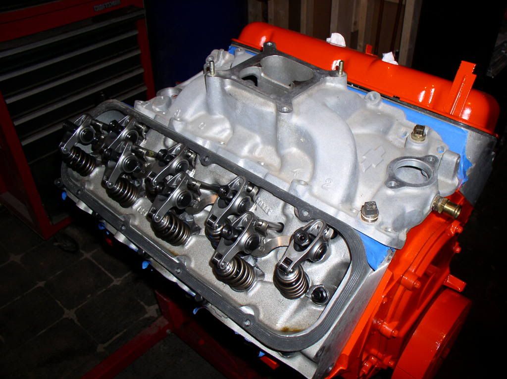 Roller Rockers Under Stock Valve Covers CorvetteForum Chevrolet