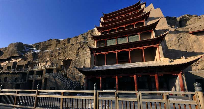 Gua Mogao atau Gua Dunhuang yang juga dikenal sebagai Gua Seribu Buddha di Gansu, Tiongkok. Foto: Panorama Dunhuang Research Academy