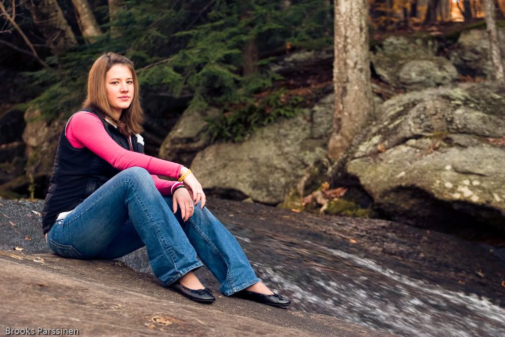 IMAGE: http://i51.photobucket.com/albums/f377/jell-oe2/November%202nd%202008%20-%20tori%20in%20sunapee/CRW_6085.jpg