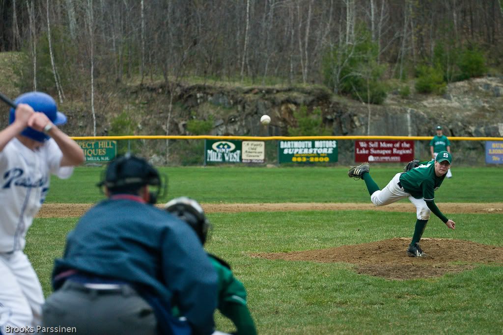 IMAGE: http://i51.photobucket.com/albums/f377/jell-oe2/may%203%2008%20baseball/CRW_9351.jpg