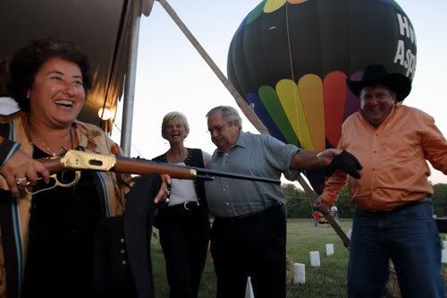 Sherry Oakes & Steve Rauch have a little fun . . .