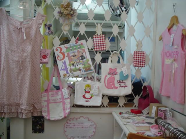 Image hosting by Photobucket