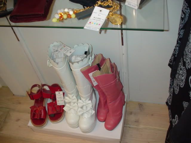 Image hosting by Photobucket