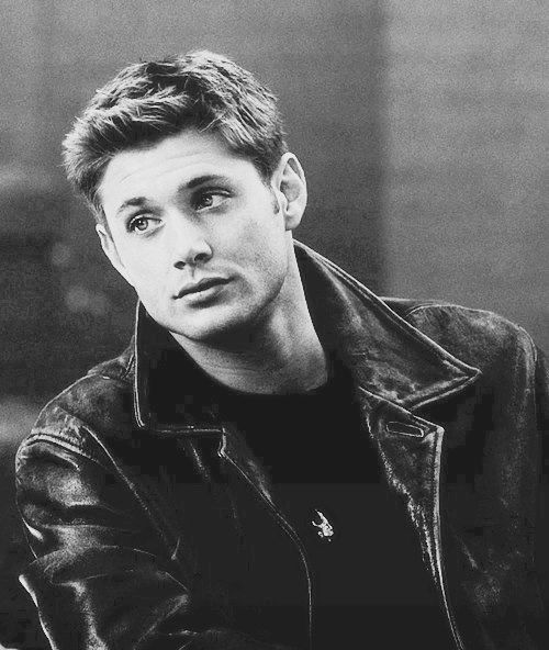 photo dean-winchester-hunter-jensen-ackles-sexy-Favim.com-1588213_zpscqid1fg9.jpg