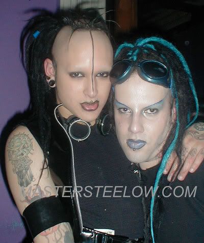 Gothic Fashion Site on Cyber Goth Clothing  Takaramo Pic