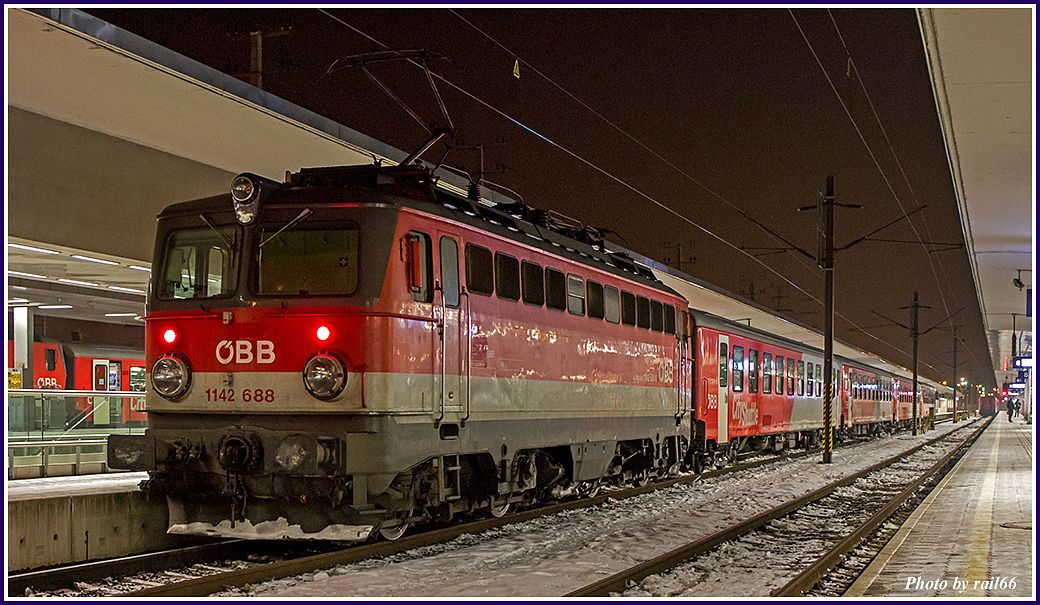 http://i51.photobucket.com/albums/f385/rail66_1/westbahn/nebenstrecken/summerauer_bahn/141_01_00006_zpsdd51xog2.jpg
