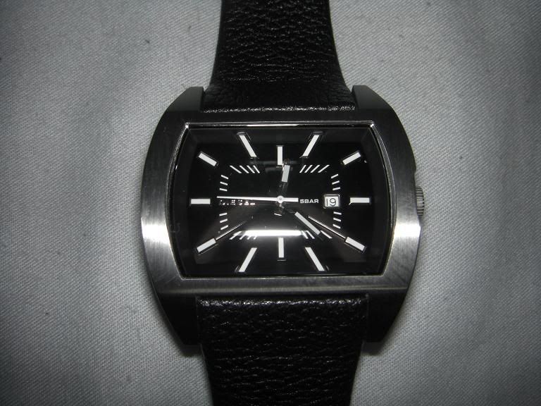 1001Watch.jpg