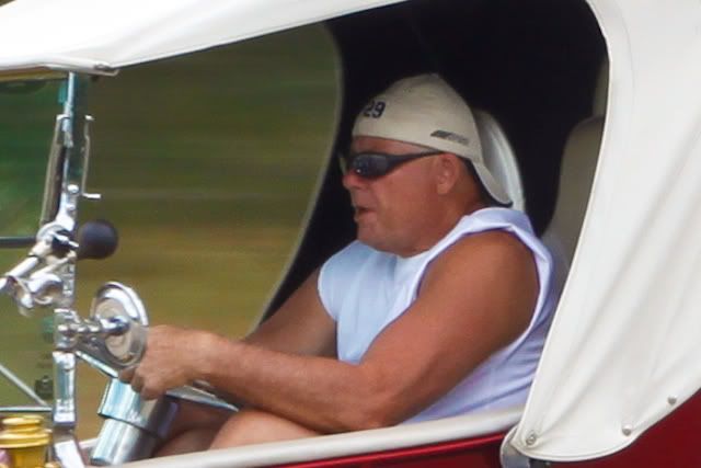 IMAGE: http://i51.photobucket.com/albums/f390/schwettynuts/_MG_2698-2.jpg