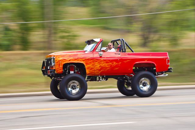 IMAGE: http://i51.photobucket.com/albums/f390/schwettynuts/_MG_3382.jpg