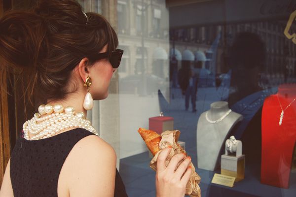 Breakfast-Tiffanys-Place-Vendome