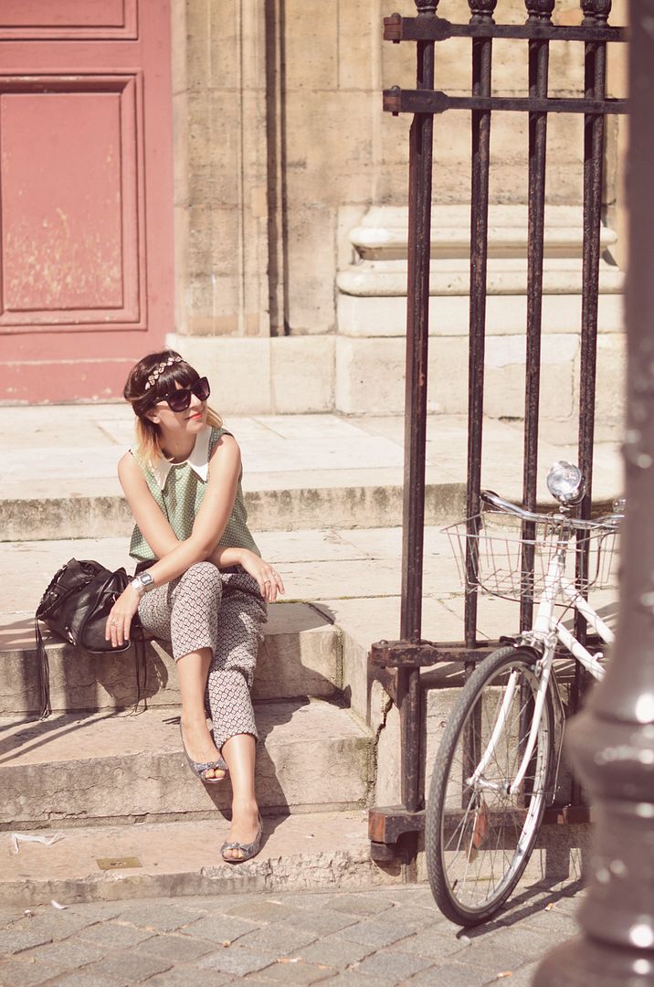 streetstyle bicycles bikes Paris fashion outfit couple cute stroll ride