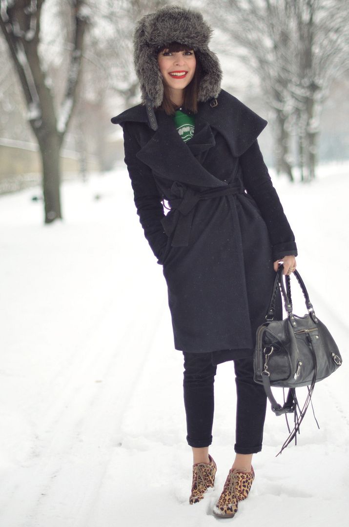 Matriochka streetstyle snow Hello it's Valentine helloitsvalentine blogger look fashion