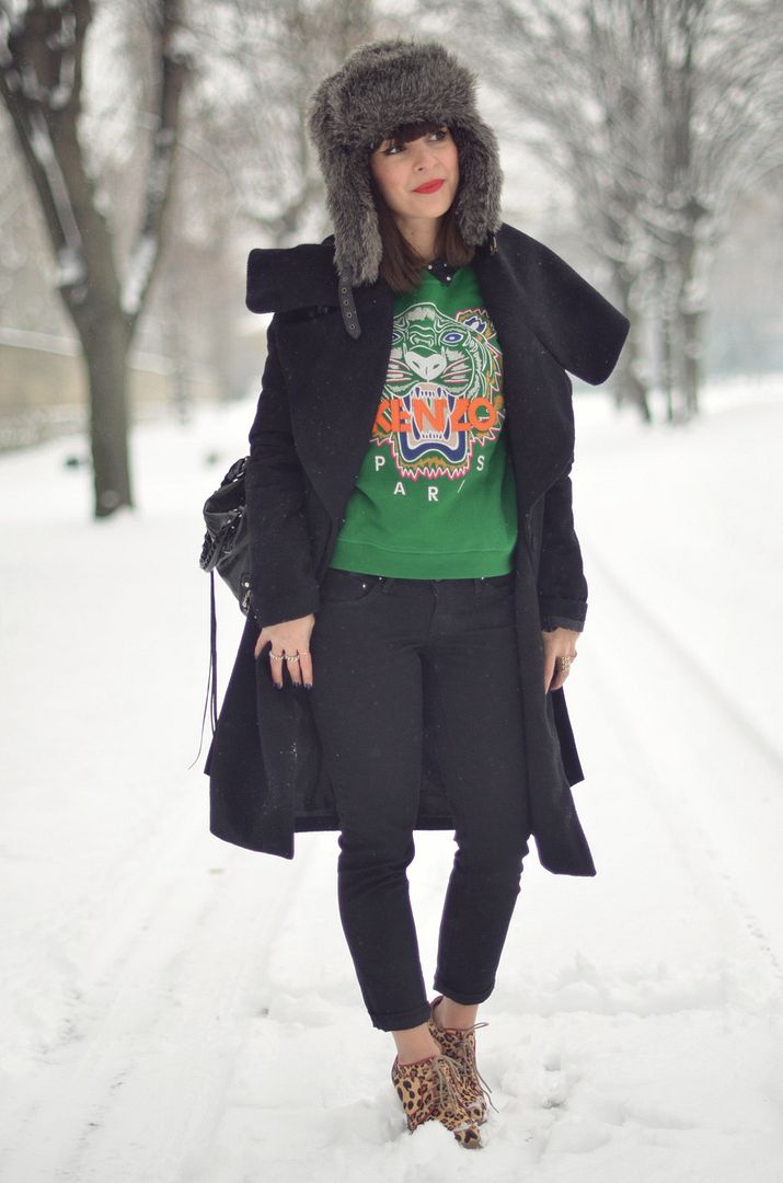 Matriochka streetstyle snow Hello it's Valentine helloitsvalentine blogger look fashion