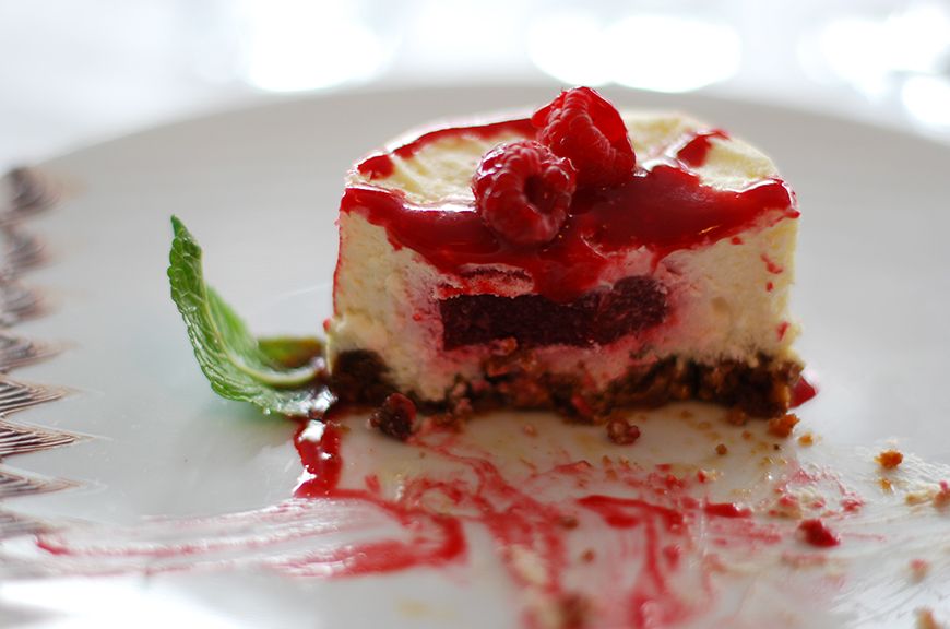 River Café dessert Helloitsvalentine blogger french Paris adresses guide