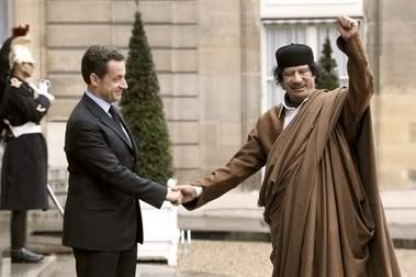 sarkoaccueillekhadafi.jpg picture by maddyspace