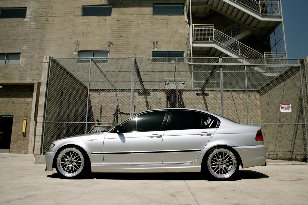 2005 Bmw 330i mods #2