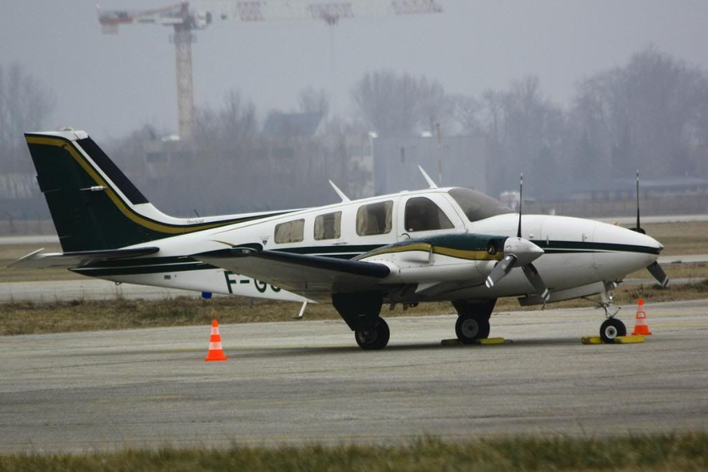 http://i51.photobucket.com/albums/f394/tartanpics/2011/030211_Beech55.jpg