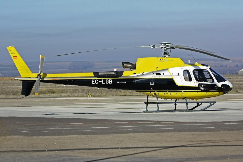 http://i51.photobucket.com/albums/f394/tartanpics/2011/040211_EC-LGB_AS350_Ecureui.jpg