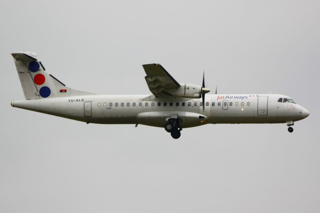 http://i51.photobucket.com/albums/f394/tartanpics/2011/210911_YU-ALS_Atr72.jpg