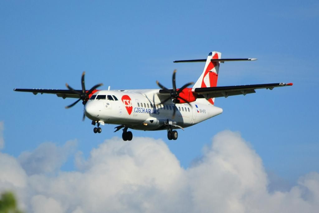 http://i51.photobucket.com/albums/f394/tartanpics/2012/050612_HAM-OK-KFO_Atr42.jpg