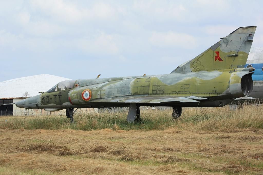 http://i51.photobucket.com/albums/f394/tartanpics/2012/210812_Rennes_33-TT_Mirage3.jpg