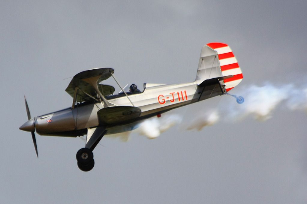 http://i51.photobucket.com/albums/f394/tartanpics/2012/East%20Fortune%20Airshow%202012/280712_G-JIII_-Starduster.jpg