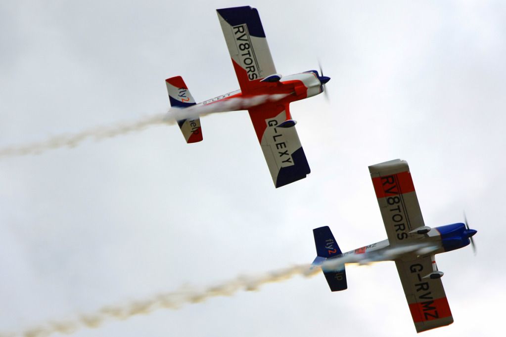 http://i51.photobucket.com/albums/f394/tartanpics/2012/East%20Fortune%20Airshow%202012/280712_G-LEXY_RV8_2.jpg