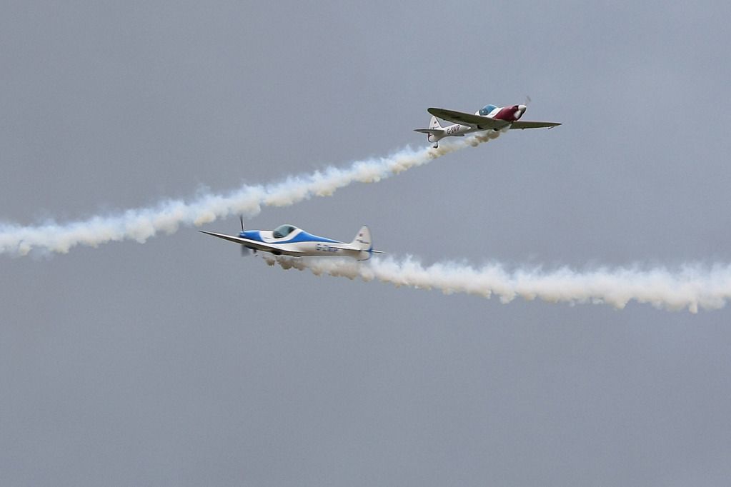http://i51.photobucket.com/albums/f394/tartanpics/2012/East%20Fortune%20Airshow%202012/280712_G-ZWIP_2.jpg