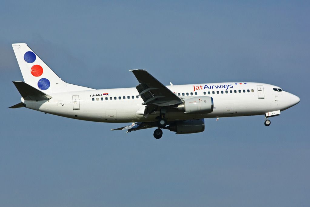 http://i51.photobucket.com/albums/f394/tartanpics/2013/180213_YU-ANJ_B737_zpsbbca11cf.jpg