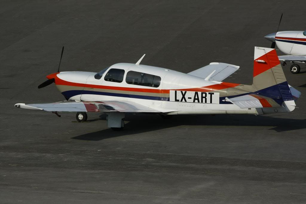 http://i51.photobucket.com/albums/f394/tartanpics/2013/L080613_LX-ART_Mooney20_zps294536cb.jpg