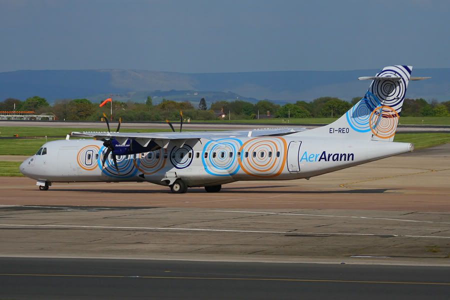 http://i51.photobucket.com/albums/f394/tartanpics/290409_EI-REO_Atr72.jpg