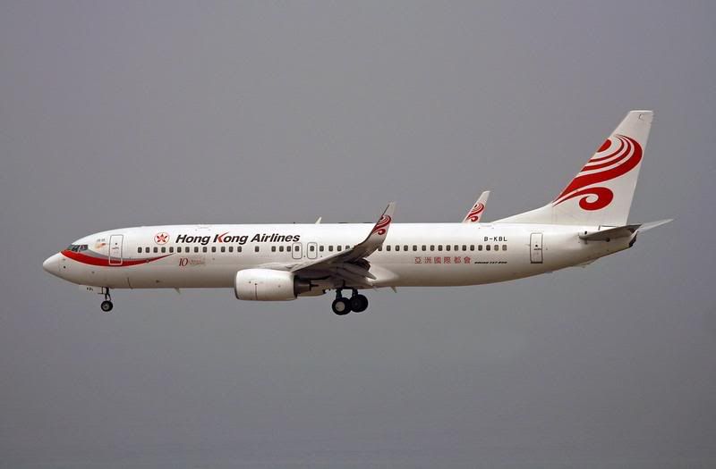 http://i51.photobucket.com/albums/f394/tartanpics/Asia%202007/140907_B-KBL_B737.jpg