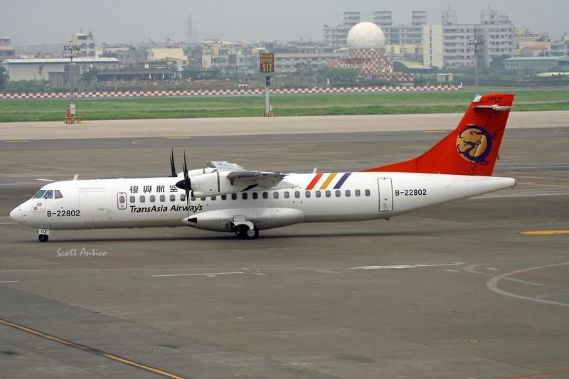http://i51.photobucket.com/albums/f394/tartanpics/Asia%202007/170907_B22802_Atr72.jpg