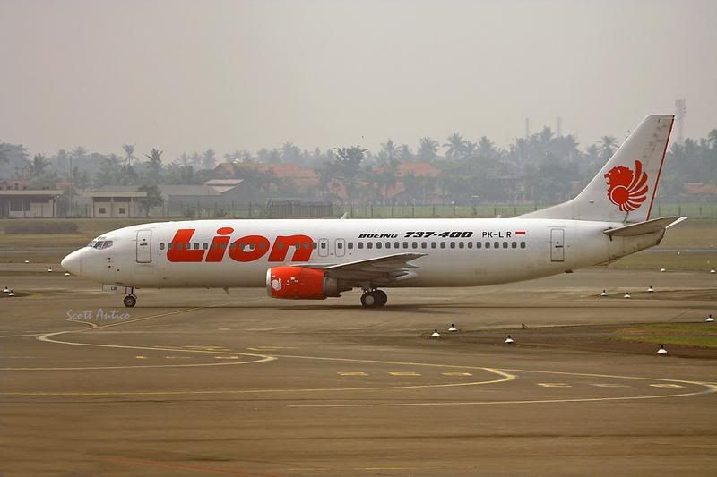 http://i51.photobucket.com/albums/f394/tartanpics/Asia%202007/200907_PK-LIR_B737.jpg