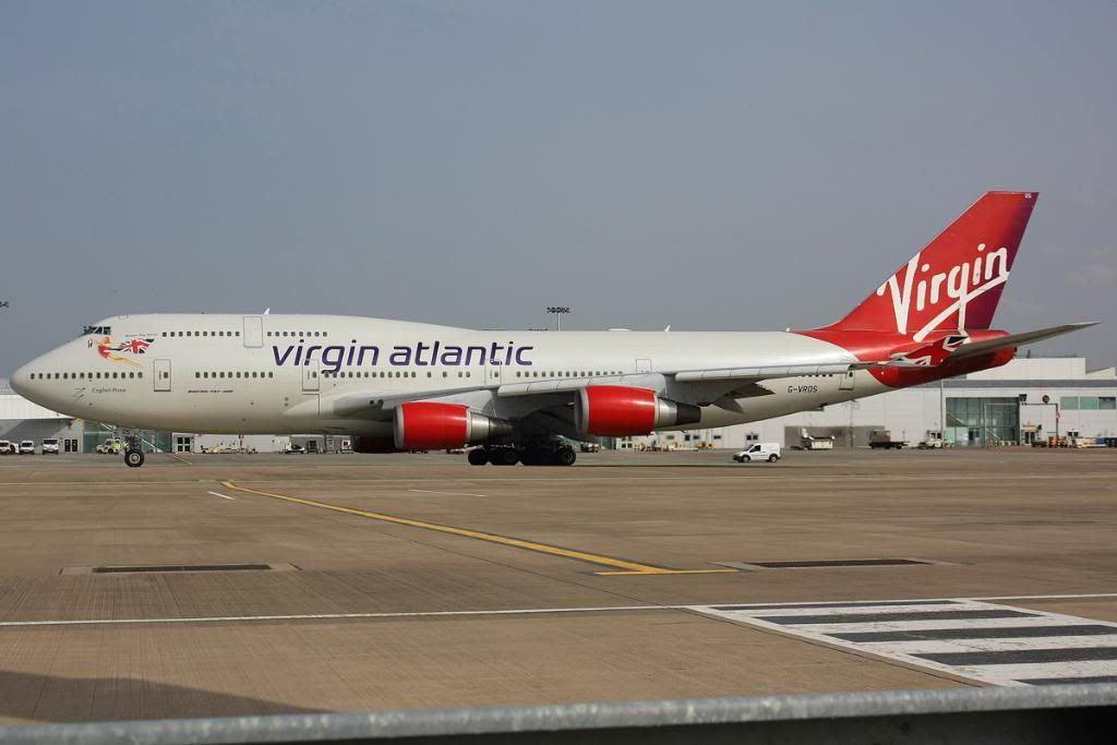 http://i51.photobucket.com/albums/f394/tartanpics/Glasgow%20only/090411_G-VROS_B747_2.jpg