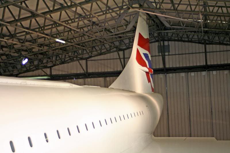 http://i51.photobucket.com/albums/f394/tartanpics/album%203/100707_G-BOAA_Concorde_1.jpg