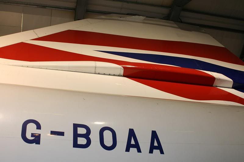 http://i51.photobucket.com/albums/f394/tartanpics/album%203/100707_G-BOAA_Concorde_8.jpg
